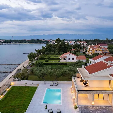 Tatil Evi Adria Maria Privlaka (Zadar)