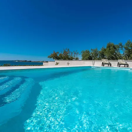 Holiday home Adria Maria *
