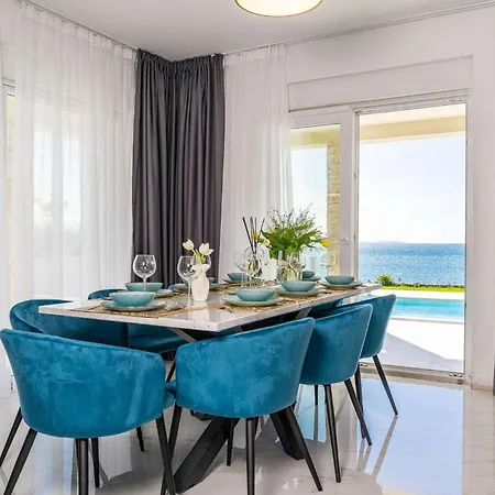 Holiday home Adria Maria